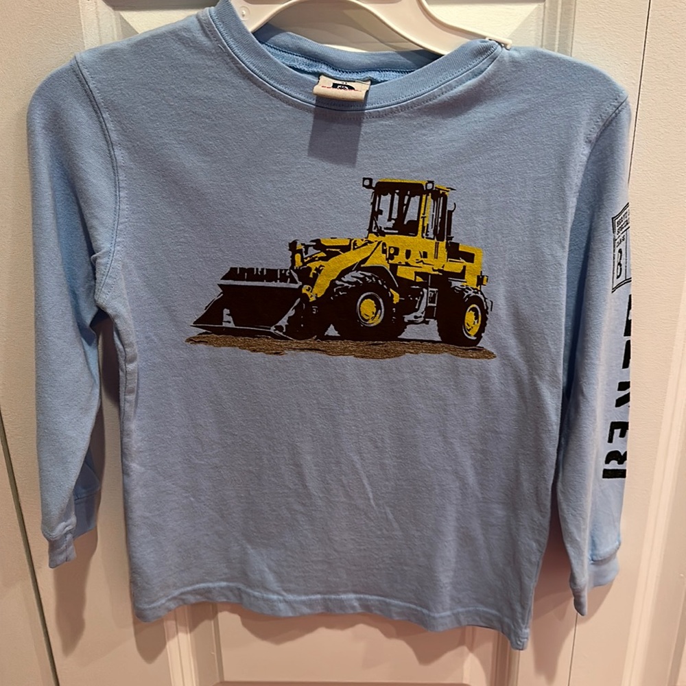 NWT smoke-free home blue dogwood dump truck T-shirt